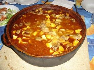 Proaza, mercado y gastronomía