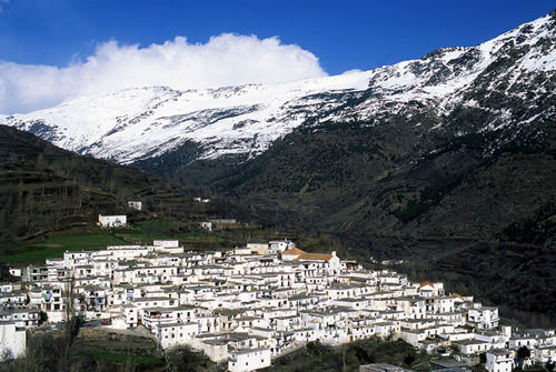 Imagen del pueblo blanco de Trévelez