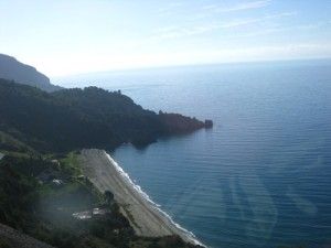 4 playas de Nerja indispensables