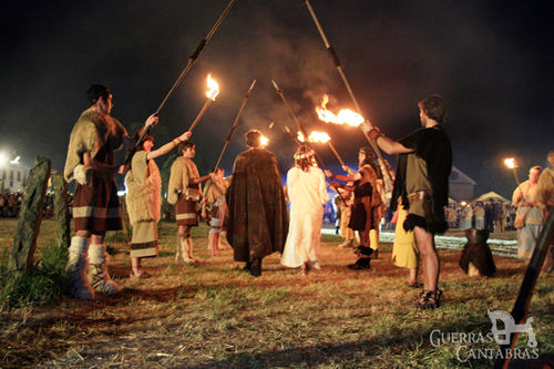 Celebracion de una boda cántabra Fiesta de las Guerras Cántabras