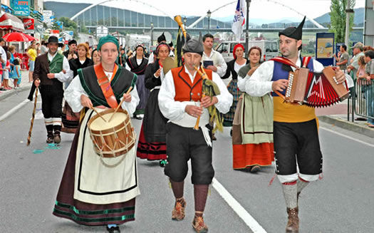 Descenso de la Ría de Navia