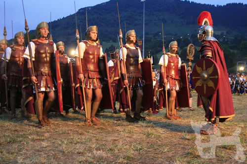 Legiones romanas formando para el ataque Las Guerras Cántabras en Valle de Buelna