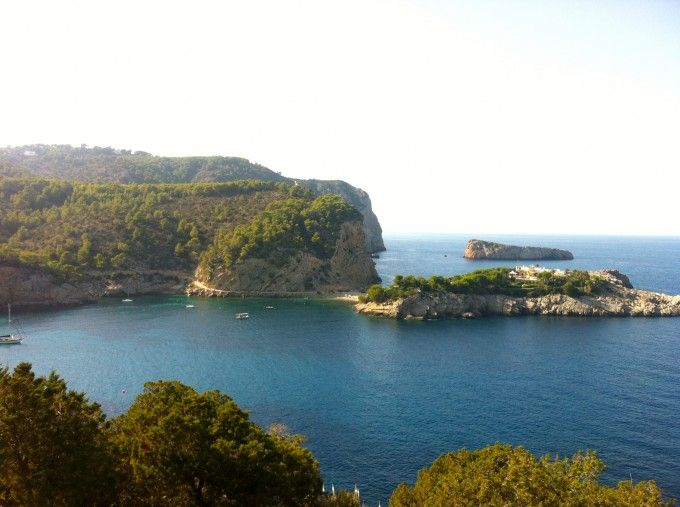 Vistas desde la Cova de Can Marçà