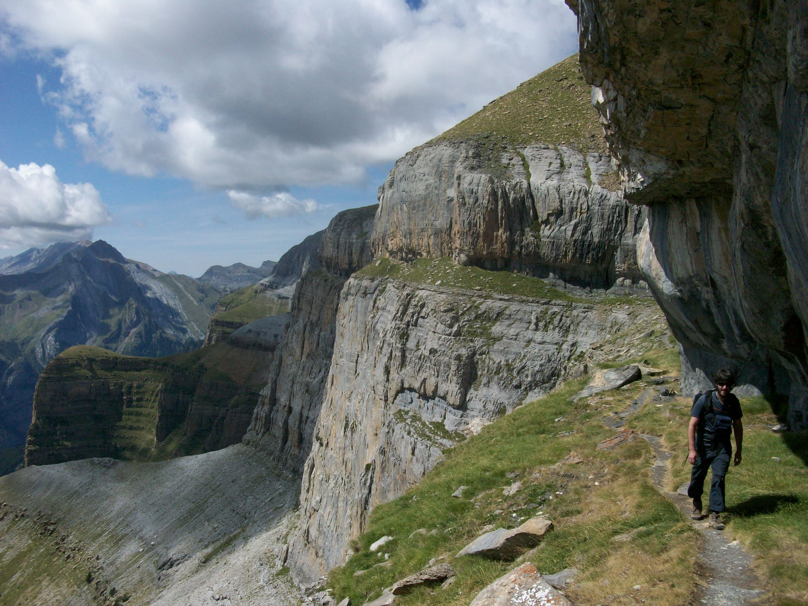 9 rutas aéreas incrustadas en el abismo