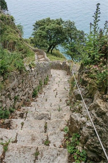 Escalones Faro de Santoña (2)