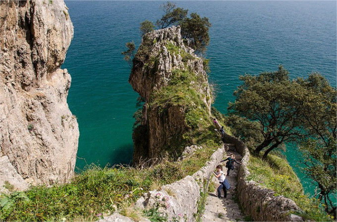 Faro del Caballo en Santoña (2)