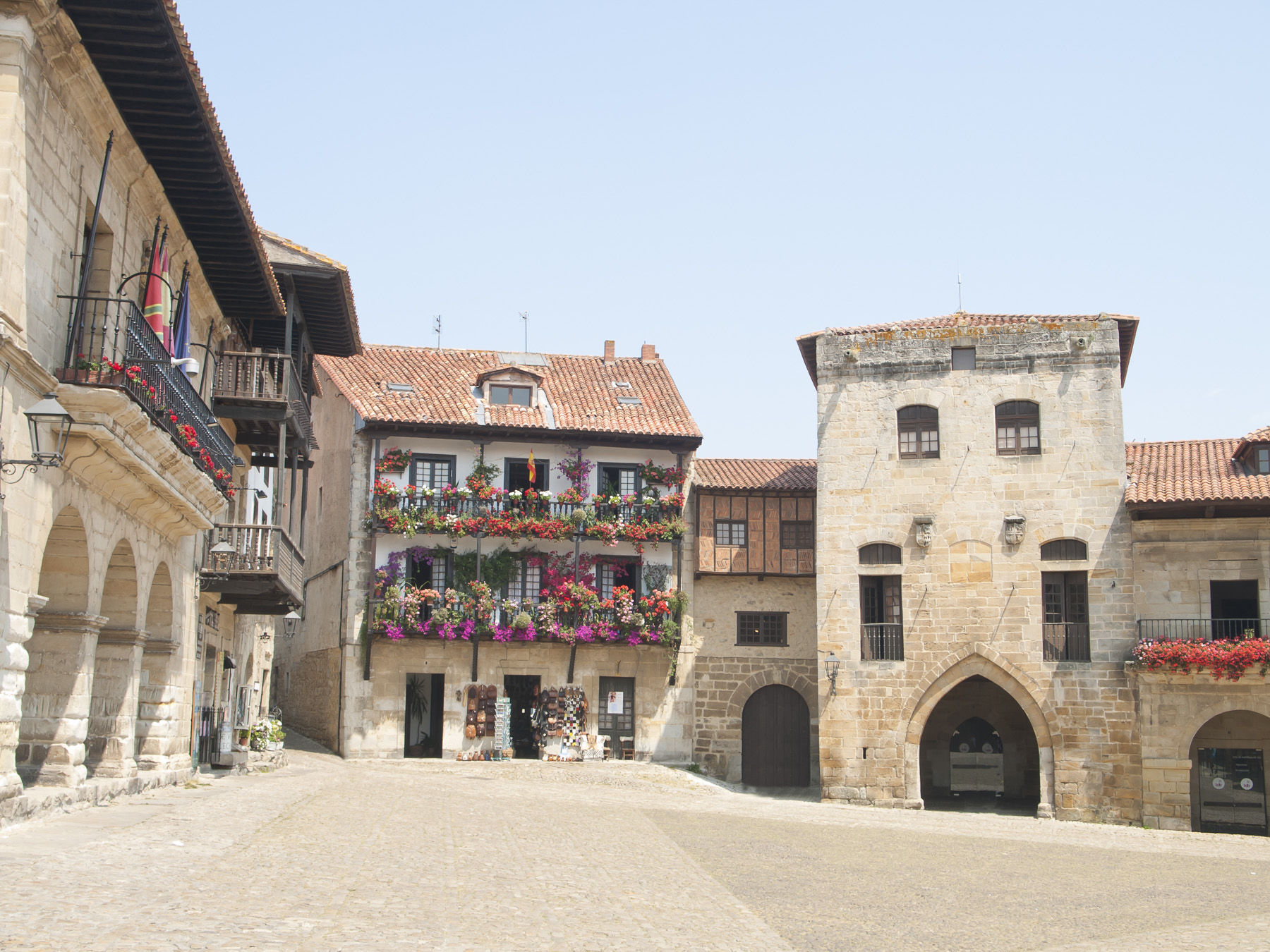 El Encanto De Santillana Del Mar