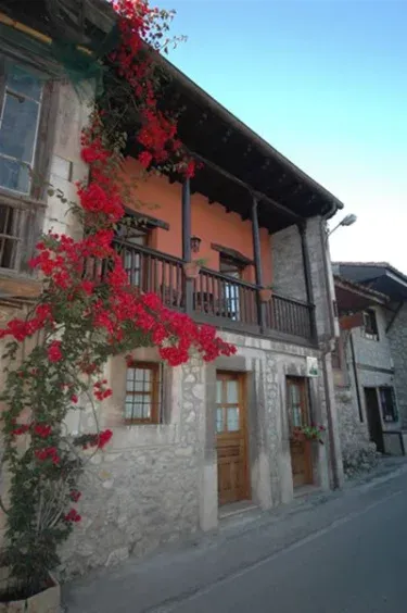 Apartamentos El Carril