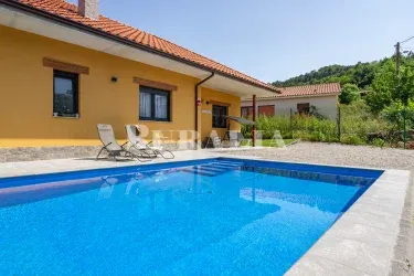 Casa Rural Lucena