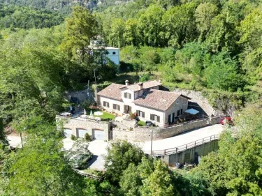 Les oficines - Casa rural