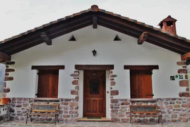 Casa Aroxtegi