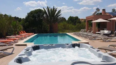 XXL Villa Sant Jordi