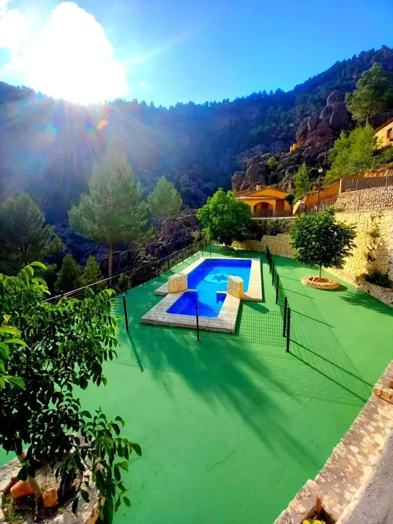 Casas Rurales-Apartamentos y Hotel Venta Ticiano 
