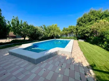 Casa Lucinda