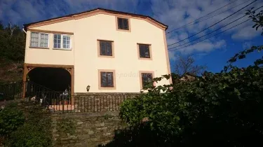 Alojamientos Rurales Vega de Llan