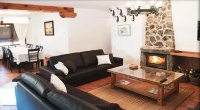 Finca El Barranco y Casas Valdebruna