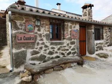 La Cuadra
