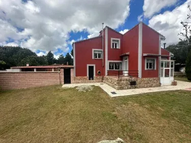 Casas Rurales Picotilla y Guija