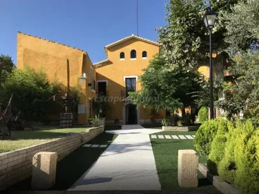 Masía Can Trabal 