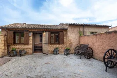 Casa Adolfo