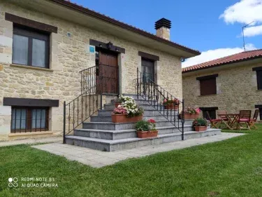 Chalet en Las Merindades