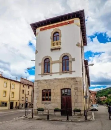 Albergue Municipal de Pradoluengo