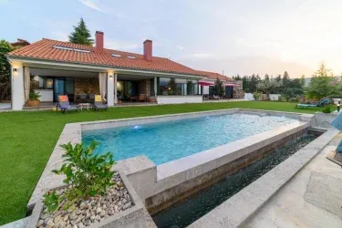 Apartamentos Rurales La Gloria de Yuste I