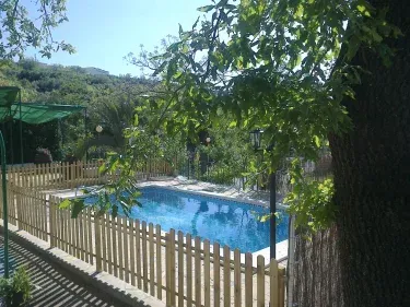 Casa Jardín Pentagrama