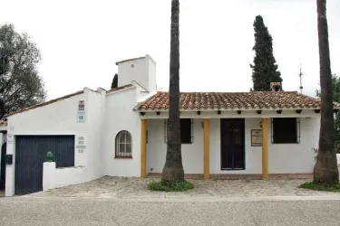 Los Dos Cedros