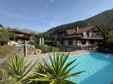 Apartamentos Rurales Valverde