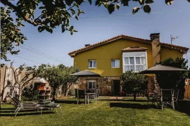 Casa Real 110+2