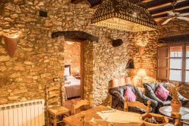 Casas rurales L´Amborget y La Mallada