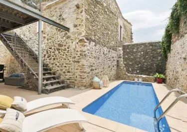 Garriguella Empordà Pool