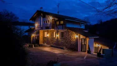 Casa Adaka