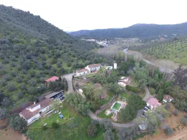 Casas Río Múrtiga
