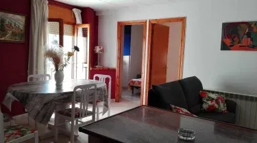 Apartamentos González Montrebei