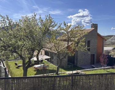 La casa de las 100 rutas