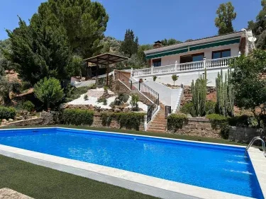 Villa Ibañez