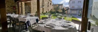 La Antigua Bodega y Lagos de San Isidro