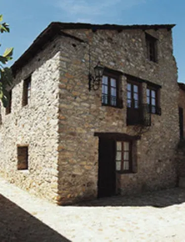 Casa Bodegas, Casa Arcas y Casa del Corredor