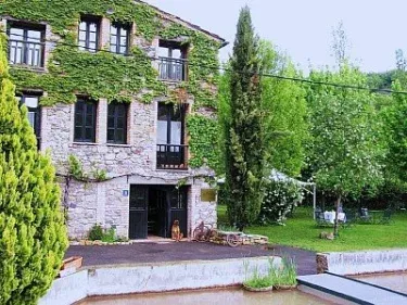 La Fábrica Casa Rural