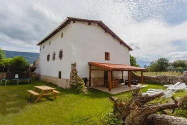 Casa Rural Zarranz