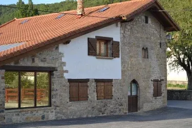 Casa Maestro Izal