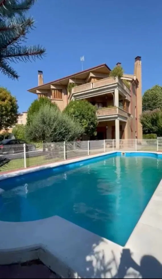 Casa Gilgar