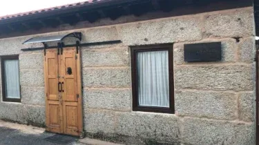 Casa Escuela Trasmiras
