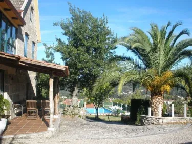 Casa da Barreira y A Cantina