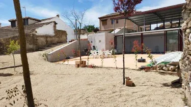 El Descanso de los Lares