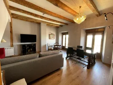 Apartamentos turísticos "Los Templarios"