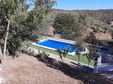Cortijo Los Pinches