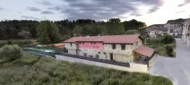 La Puerta del Río Lobos I y II